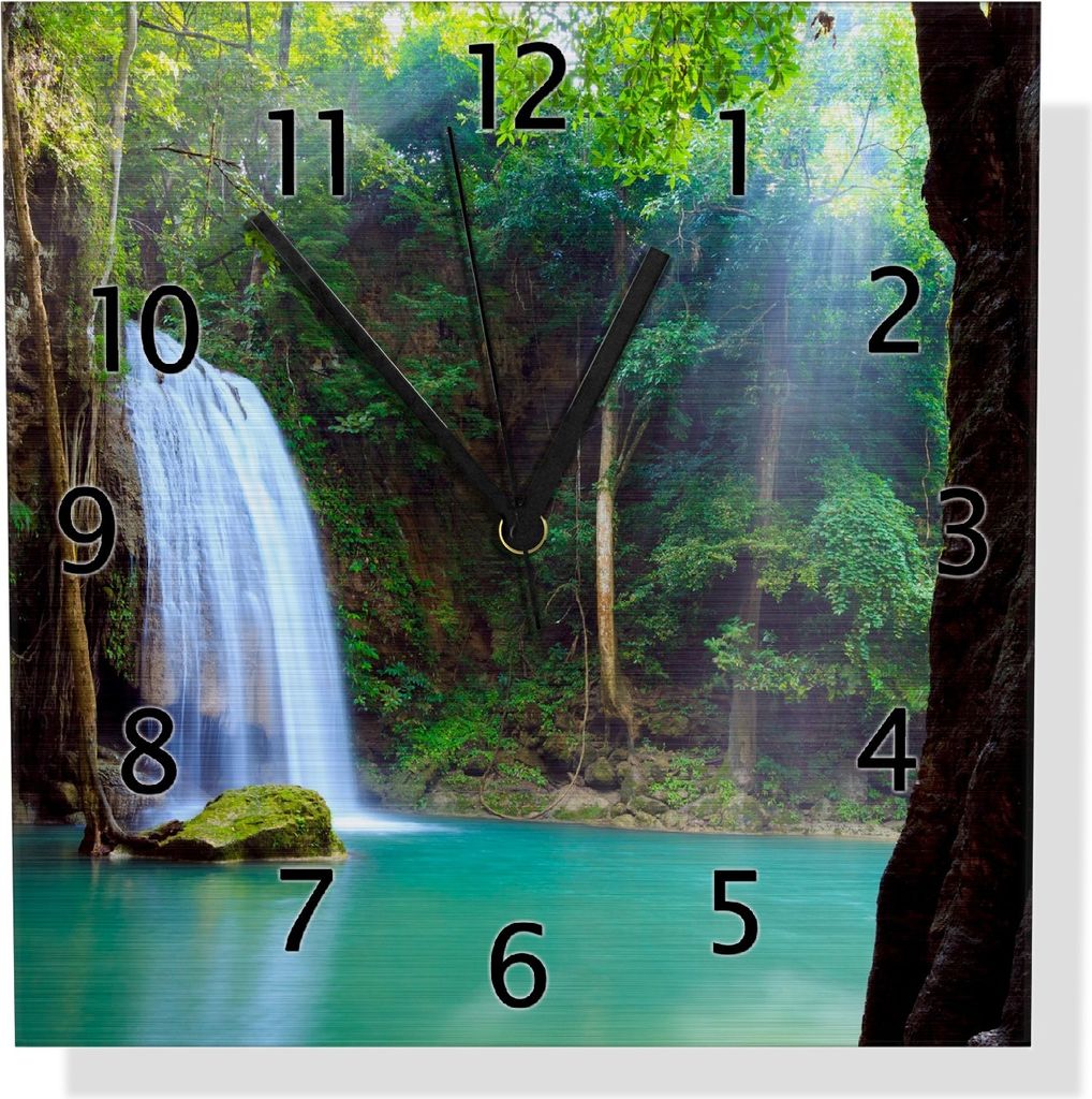 Wallario Design Wanduhr Wasserfall im Wald am See Idylle in Thailand aus Aluverbund, Größe 30 x 30 cm