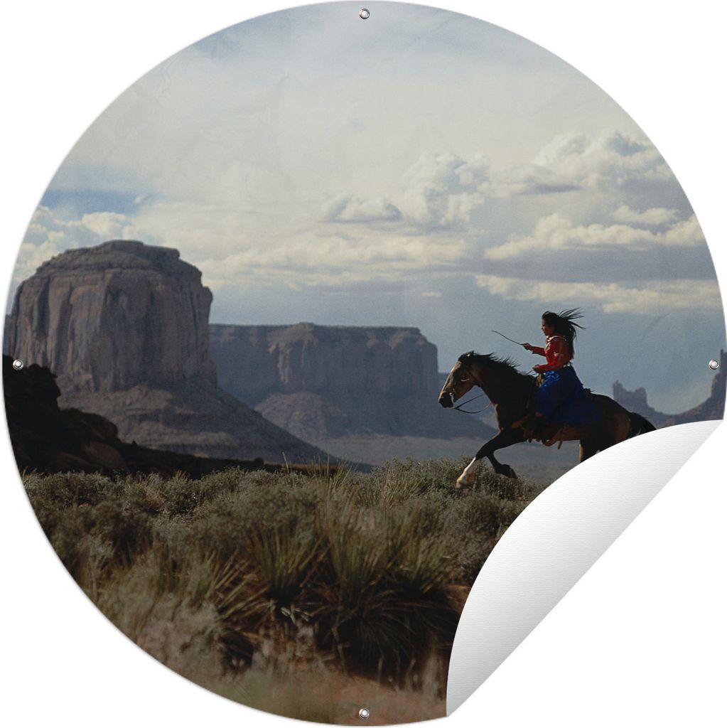 MuchoWow Gartenposter Outdoor-Poster Rund Indianerin auf einem Pferd Ø 150 cm Gartendeko Rundes Poster draußen
