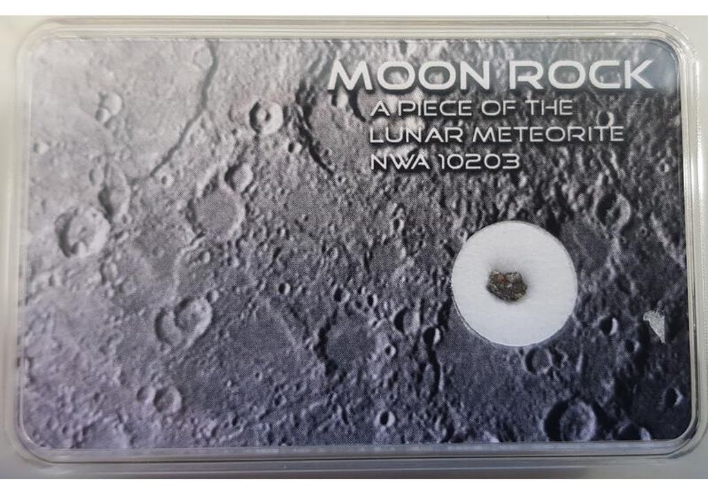 SR-Meteorites Echter Mond Meteorit NWA10203