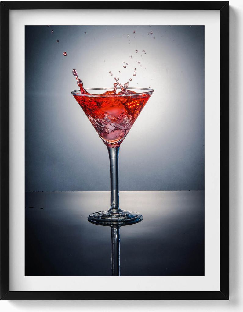 Martini-Glas– Wandbild mit Rahmen – Gerahmtes Bild – Wanddekoration – 60x80 cm – Schwarz Rahmen