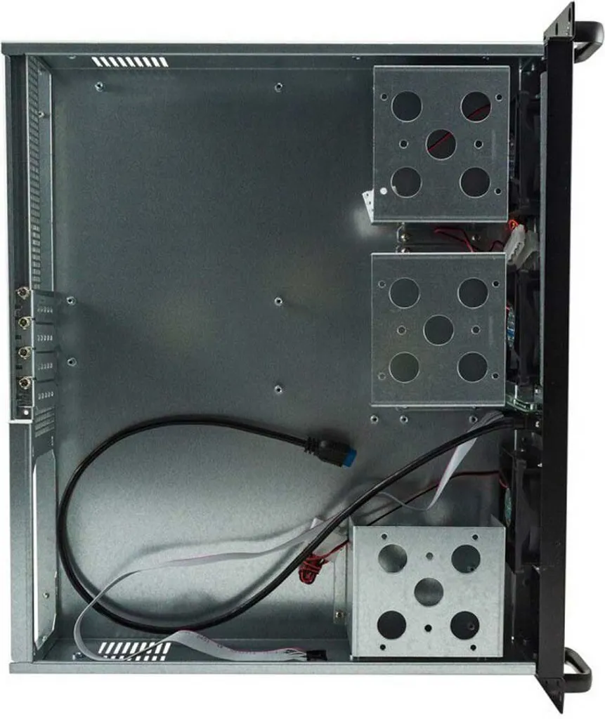 Boîtier NAS Rack 2U UK2129 Noir Haute Densité avec Ventilation Optimisée