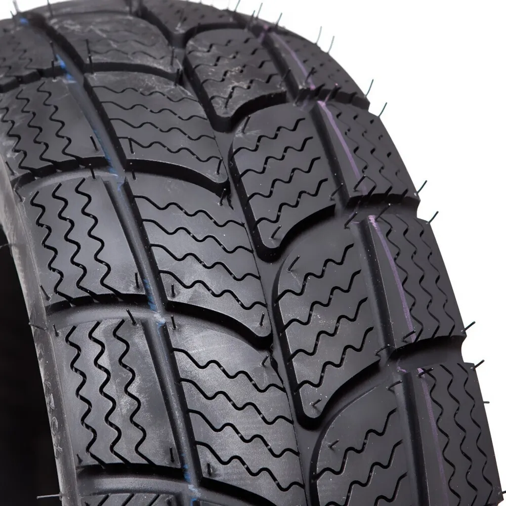 Pneu Hiver 100/80-17 Kenda K701 Front pour Rouler en Sécurité sous la Neige