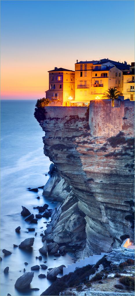 Türtapete Türposter Haus an der Klippe - Größe: 93 x 205 cm