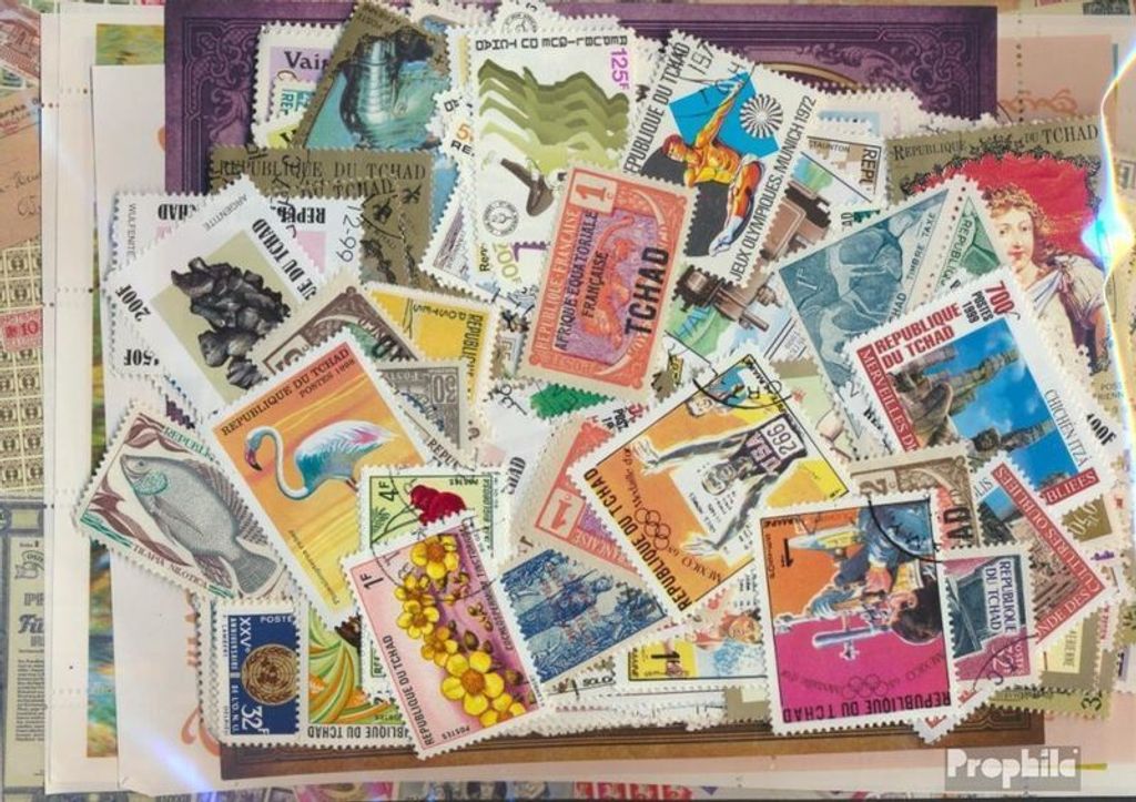 Briefmarken Tschad 600 verschiedene Marken Produktbild 