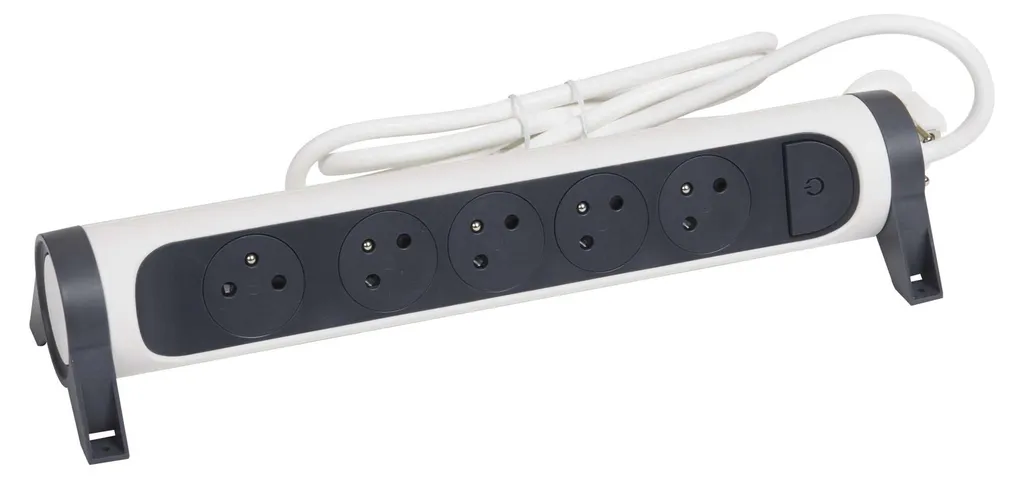 Multiprise 5 prises Legrand : solution rotative pour câbles emmêlés