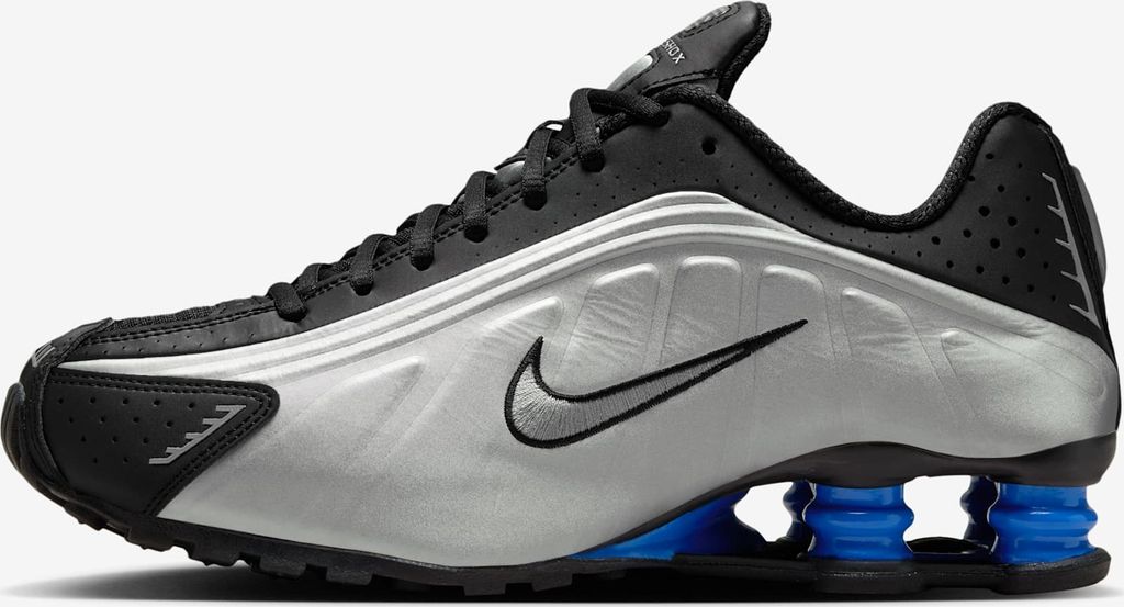 Black nike shox r4 on sale