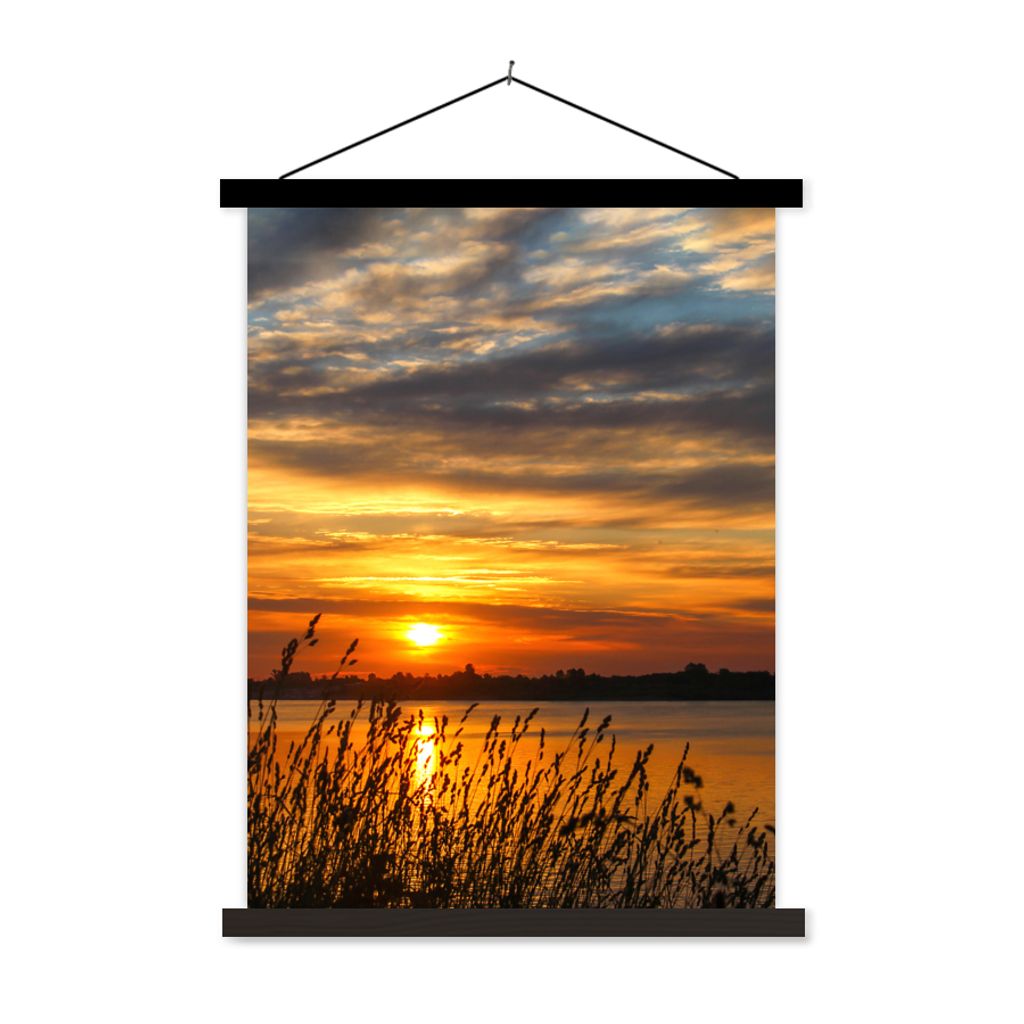 MuchoWow Textilposter Sonnenuntergang - Meer - Horizont - Himmel - Pflanzen 120x160 cm mit schwarzem Rahmen - Magnetischer