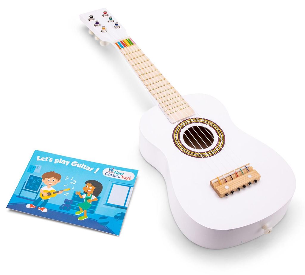 New Classic Toys Holz Spielzeug Gitarre weiß mit Musikbuch und Tragegurt