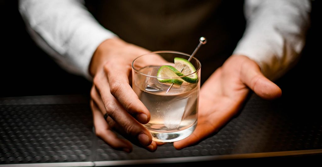 mydays Gin Tasting Köln (7 Premium Gins); Erlebnis verschenken oder selbst erleben; Gutschein für 1 Person(en)