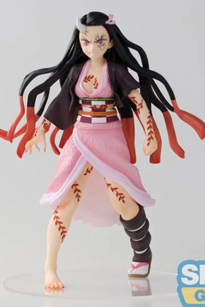 Statue Demon Slayer Nezuko Kamado Demon Form Figurine PVC 21 cm