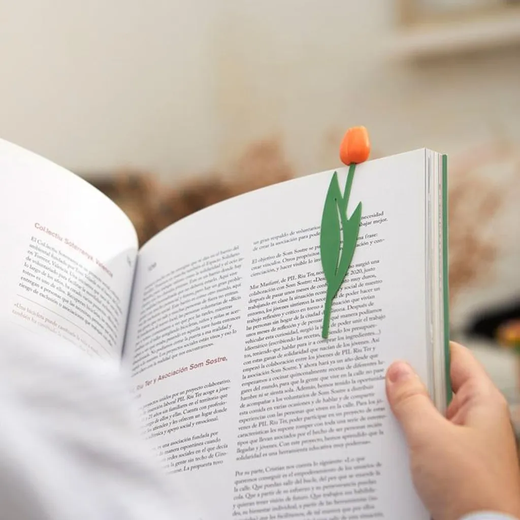 Marque-page Tulipe en métal ajouré, bijou de livre pour passionnés
