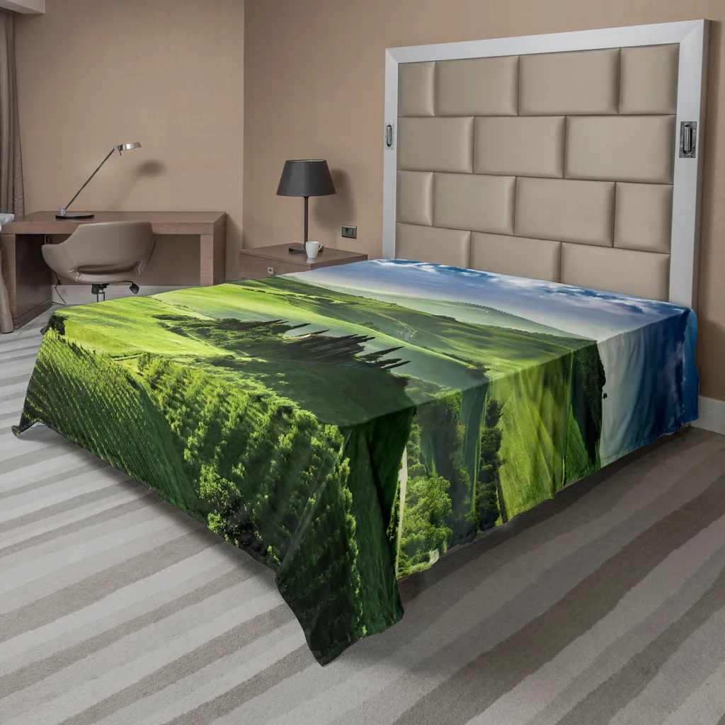 Linge de lit décoratif paysage soleil levant pour une chambre apaisante
