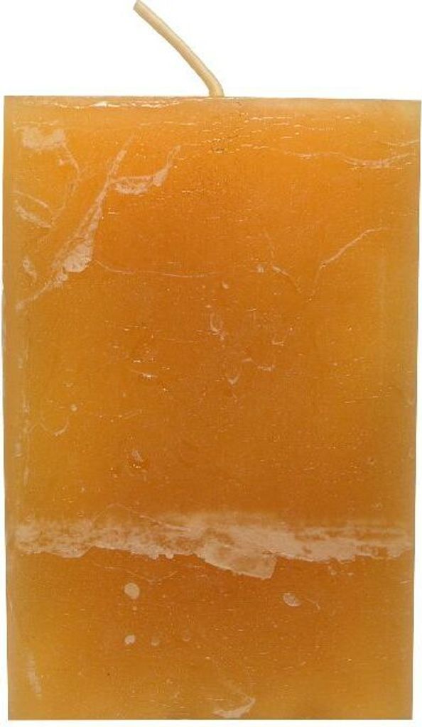 Rustik Würfelkerze / caramel / 110 x 70 x 70 mm / durchgefärbt