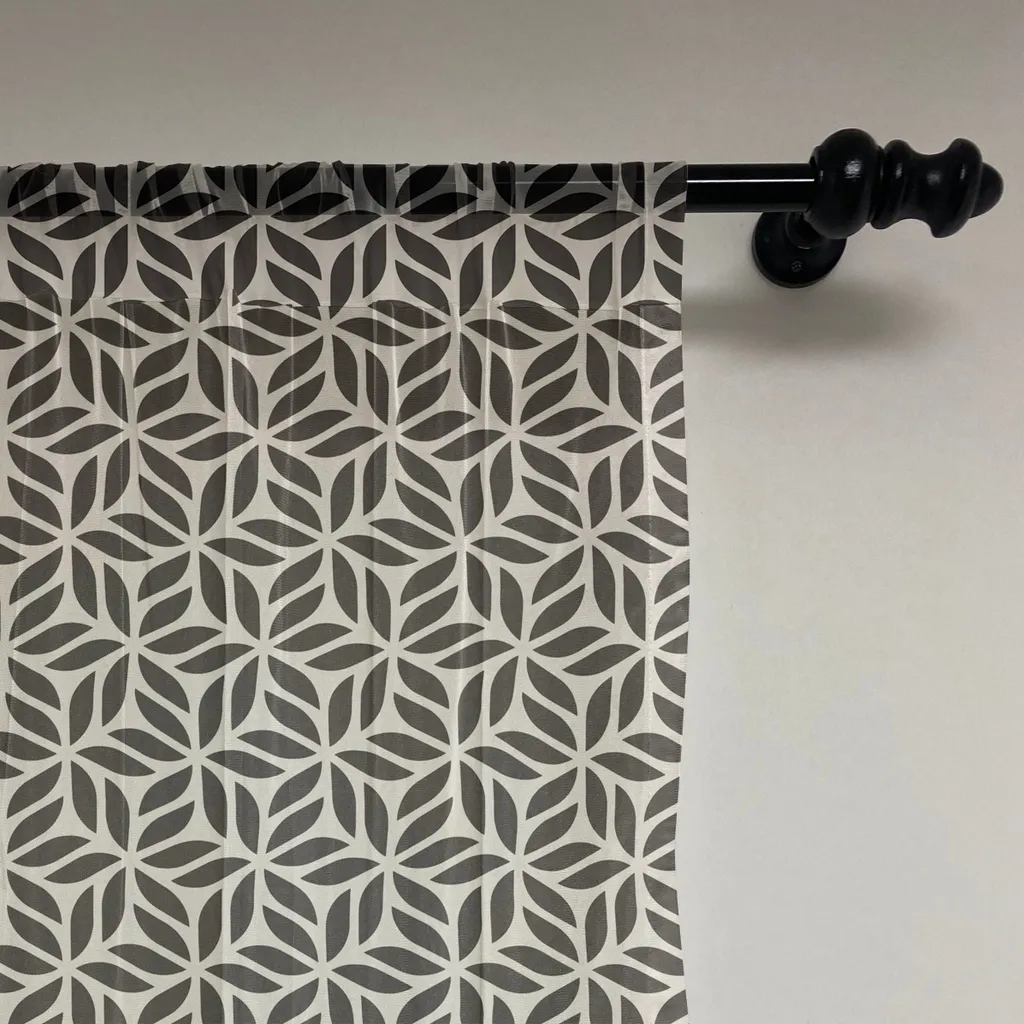 ABAKUHAUS Arazzo astratto, Continuazione Illustrazione di fiori monotoni elaborati ispirati a pennellate, Arazzo in raso setoso per soggiorno e camera da letto, 210 cm x 274 cm, guscio d'uovo e grigio scuro - 2