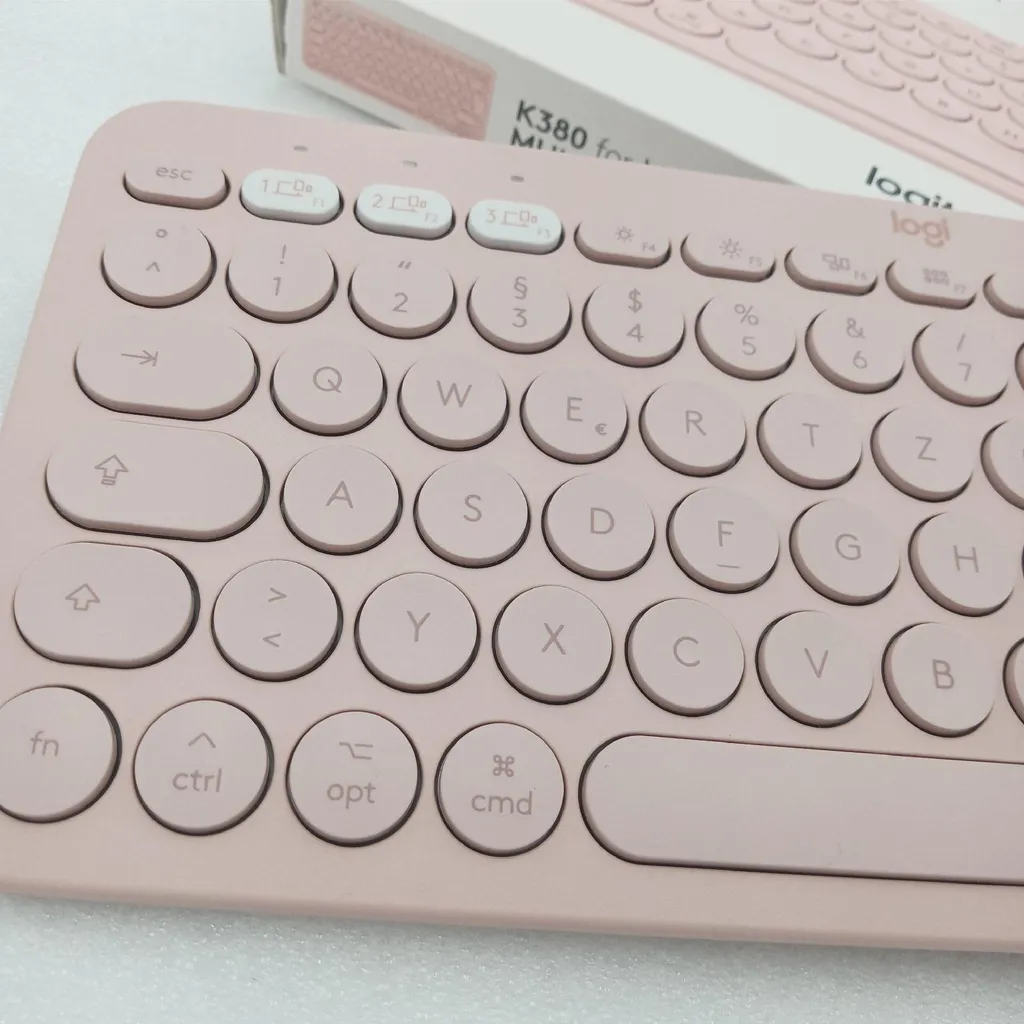 Clavier nomade Logitech K380 rose Mac pour le télétravail et l'université - 10