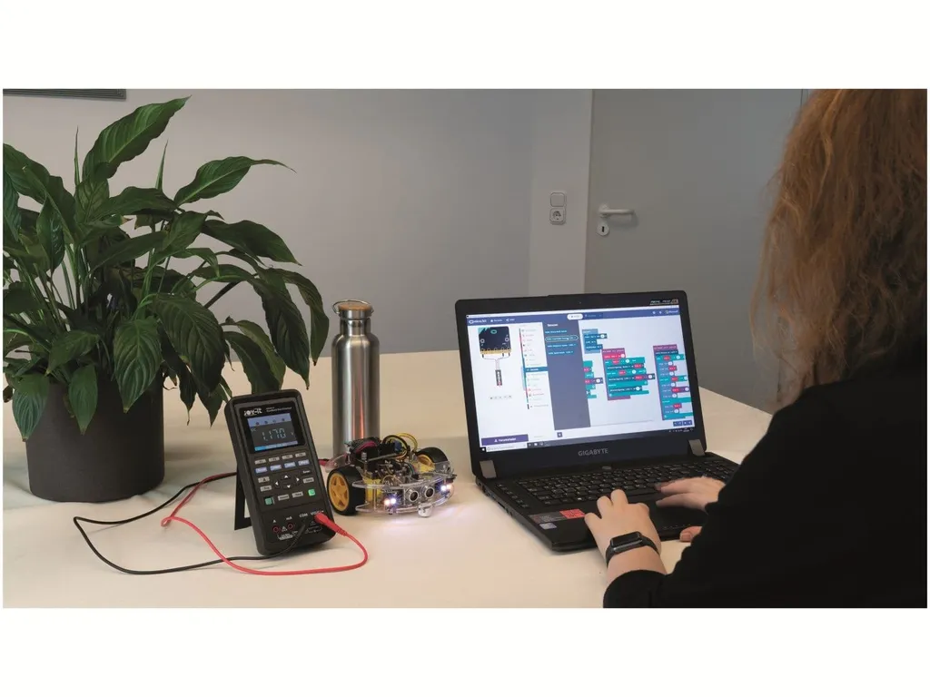 Robot Éducatif JoyCar pour Apprendre le Code en Classe ou à la Maison