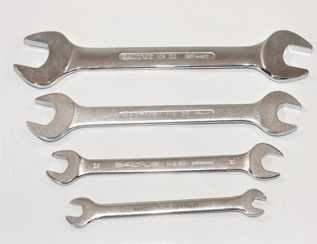 Offerta Set 4 Chiavi SALTUS Doppie 8-22mm Acciaio CV - Stock Limitato