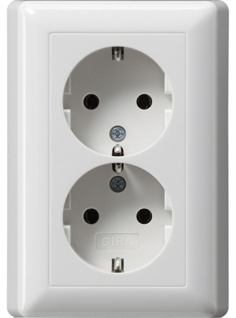 GIRA 078003 - CEE 7/3 - CEE 7/4 - Weiß - 250 V - 16 A - 2,5 Produktbild 