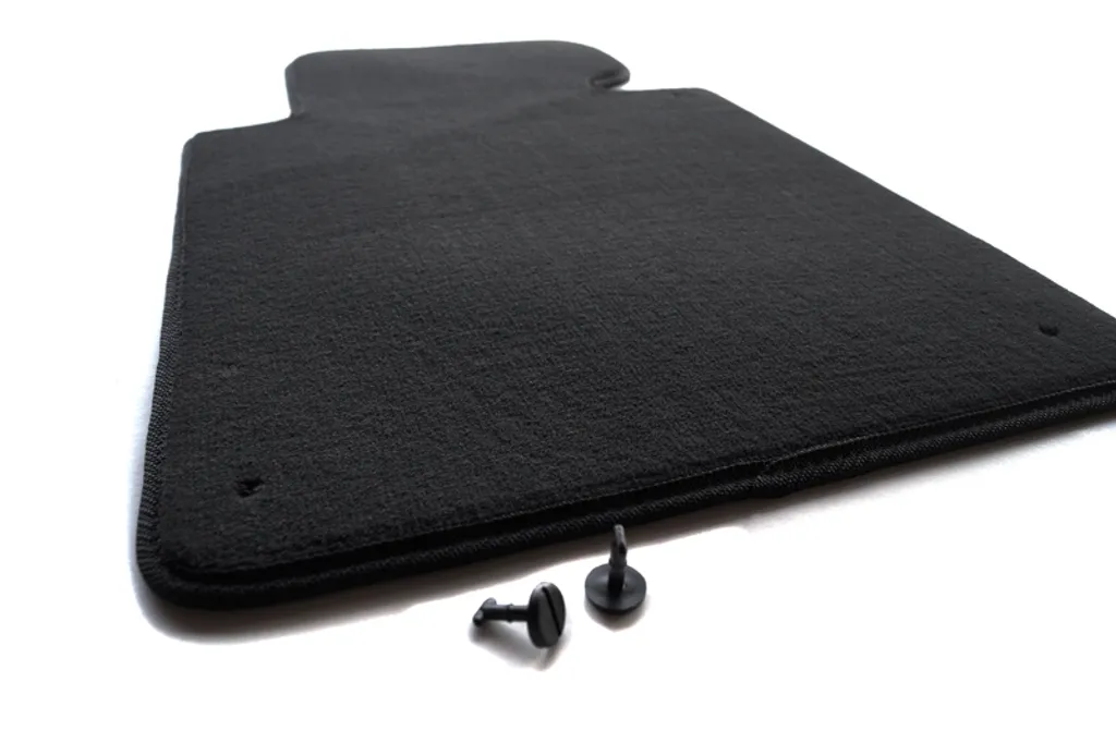 Tappeto Velluto Nero BMW E46 Anteriore Sinistro - Qualità OEM Premium