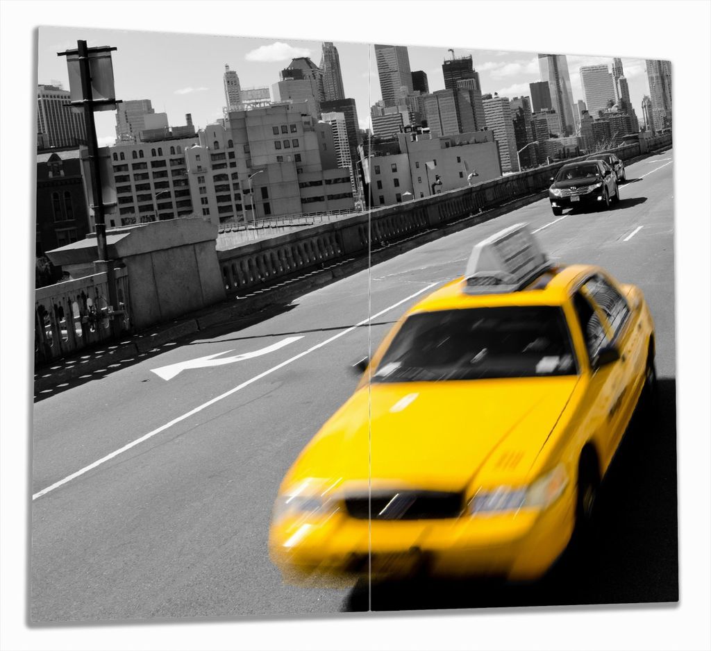Wallario Herdabdeckplatte aus Glas, Größe 60 x 52 cm 2-teilig, Motiv New York Yellow Taxi II