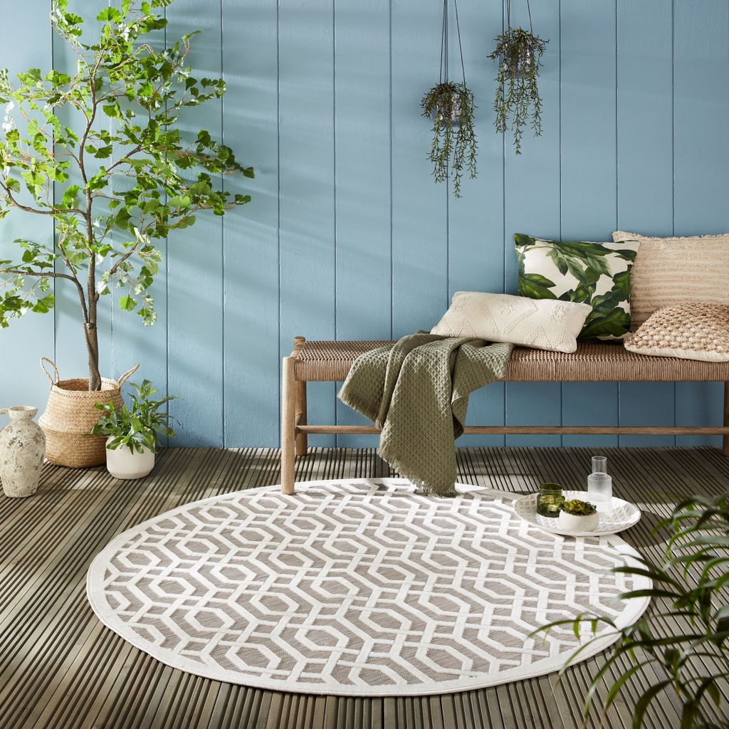 Wetterbeständiger Teppich "Stour Adam" in Geometrie-Optik. 160x160 cm | Kadima Design