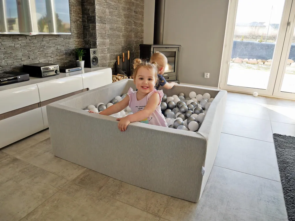 Culla da Gioco in Schiuma Grigio Chiaro - Sicurezza e Relax per Bambini - 6