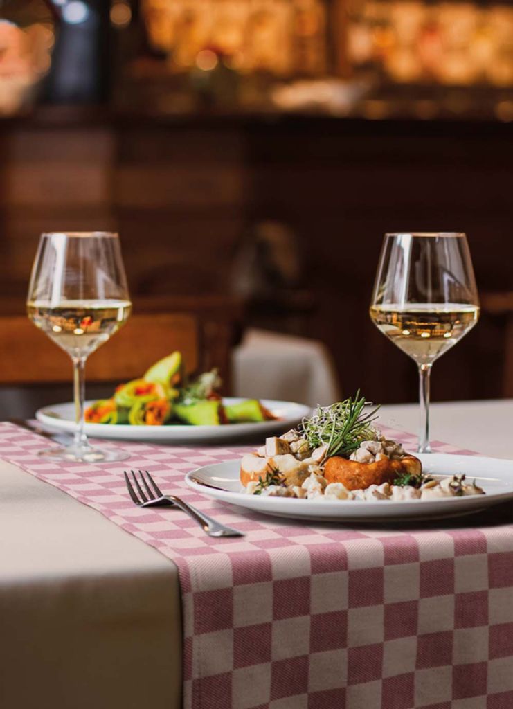 Schöne Tischläufer aus 100% Baumwolle