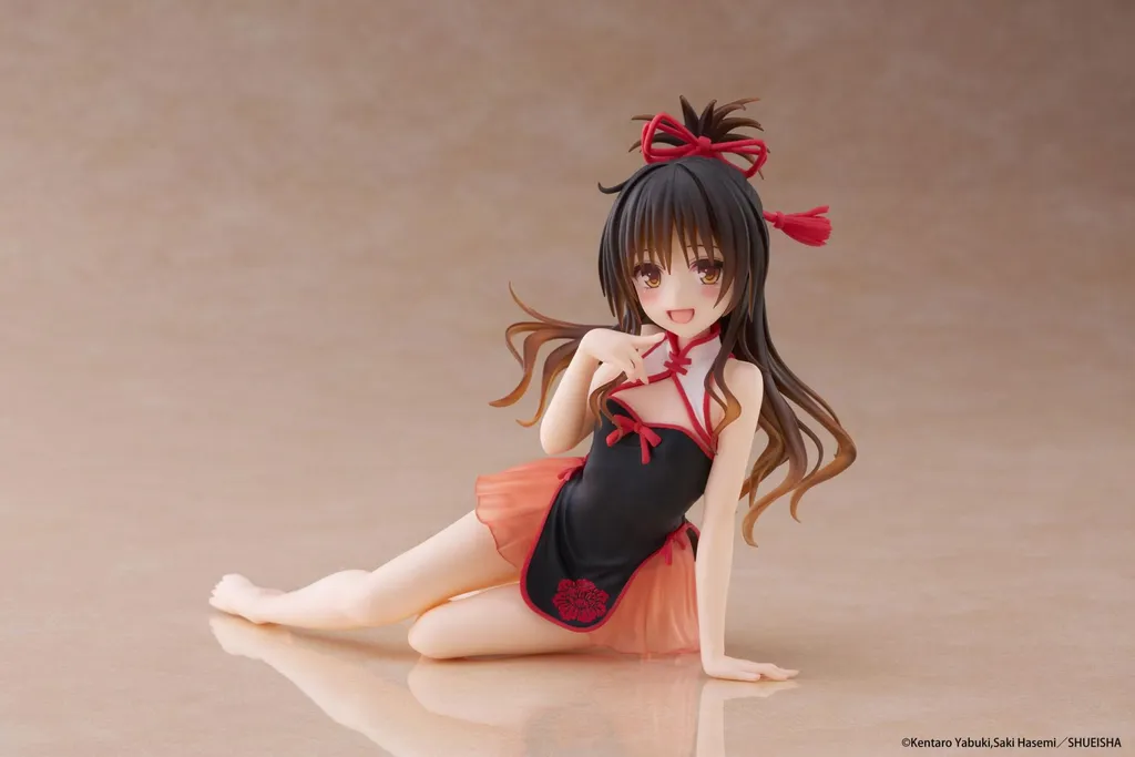 Figurine Mikan Yuki robe chinoise 13 cm stable et facile à exposer