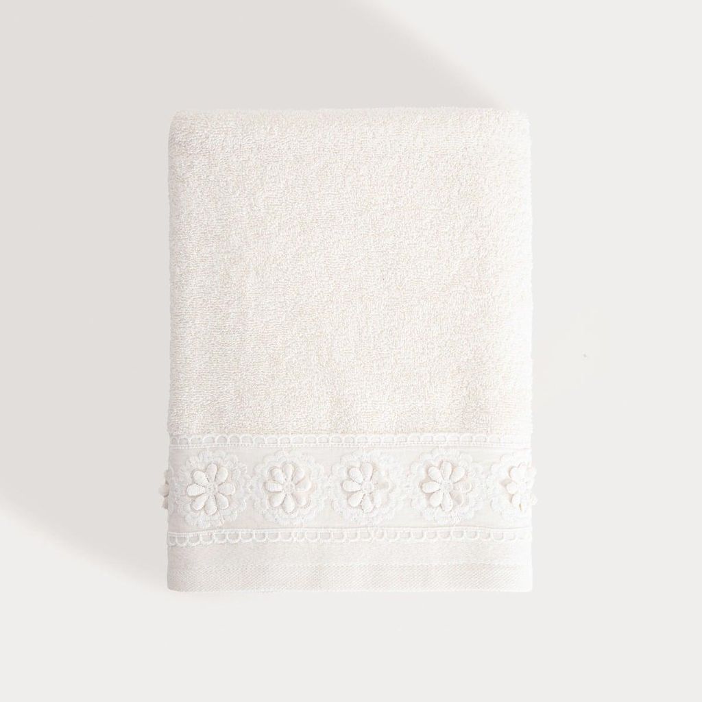HOMLA Ręcznik RESU z ozdobnym haftem 70x130 cm Zdjęcie produktu 