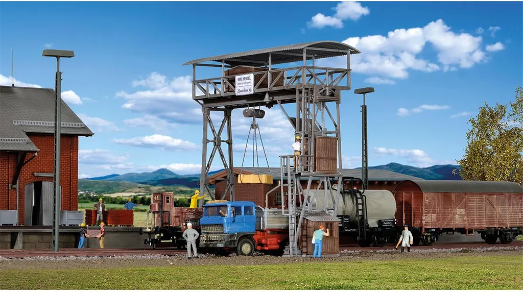 Équipez votre gare de marchandise H0 avec la grue Kibri 39316 Horb