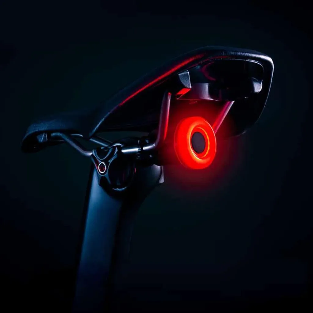 Pack lumières vélo rechargeable USB : Towild CL600 avec feu arrière - 6