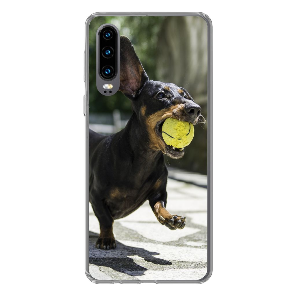 MuchoWow Handyhülle Schutzhülle Hülle für Huawei P30 Ein schwarzer Dachshund mit einem Tennisball Silikon Softcase Handy Hülle - Kartenbesitzer