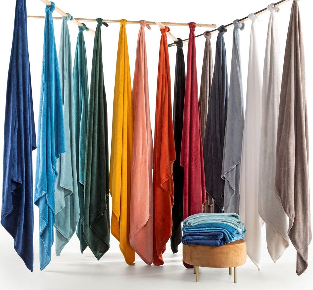 CHARLIE Wohndecke Polyester Charcoal Grey Kaufland.de