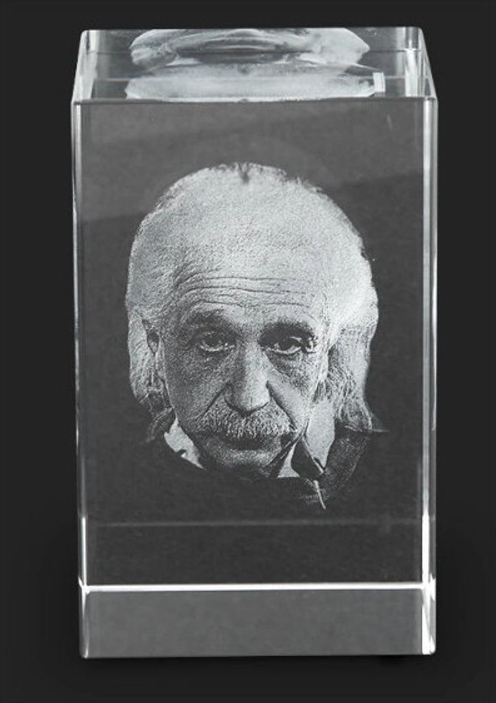 AstroMedia Einsteins Augen-Blick