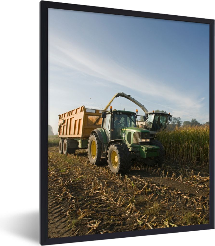 MuchoWow Gerahmtes Poster Traktor - Anhänger - Mais - Grün - Landleben 60x80 cm - Poster mit Schwarzem Bilderrahmen Wandposter Rahmen Foto Bild...
