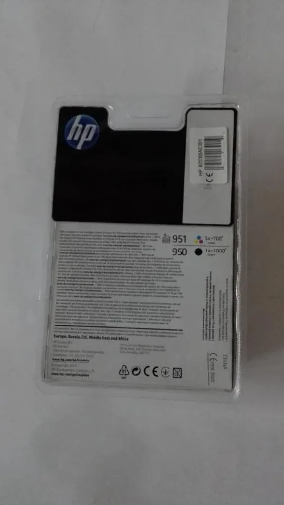 HP 950/951 - confezione da 4 pezzi - nero, giallo, ciano, magenta - originale - cartuccia d'inchiostro - per Officejet Pro 251, 276, 8100, 8600, 8600 N911, 8610, 8615, 8616, 8620, 8625, 8630, 8640 - 49