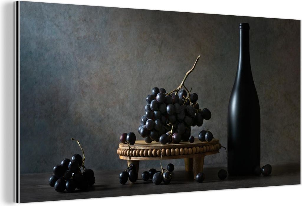 MuchoWow Wanddekoration Metall Metallbild Wandkunst 120x60 cm Stilleben - Schwarz - Flasche - Weintrauben MuchoWow Aluminium Gemälde - Metalbilder