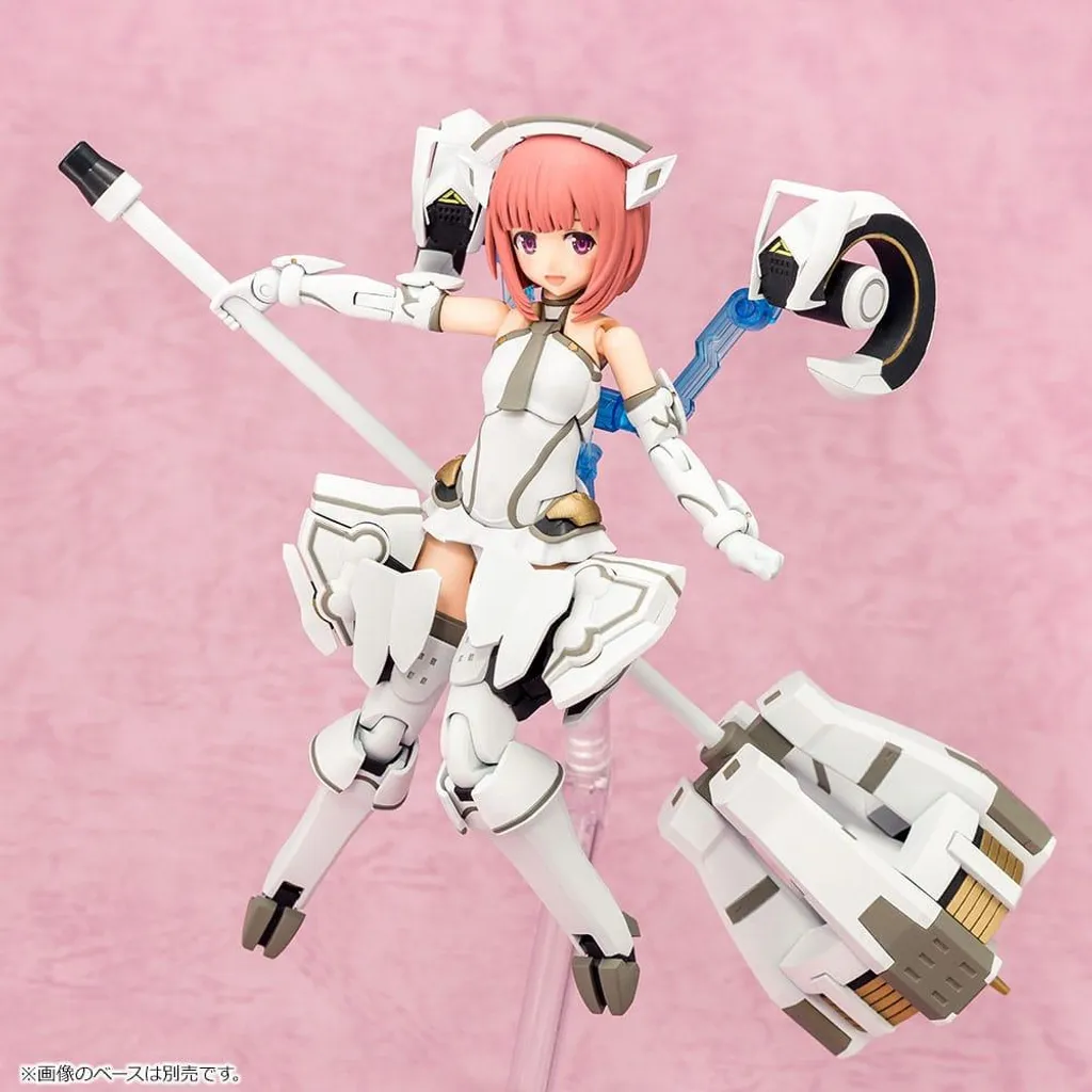 Maquette Megami Device Aika Aikawa avec armure modulable de 16 cm