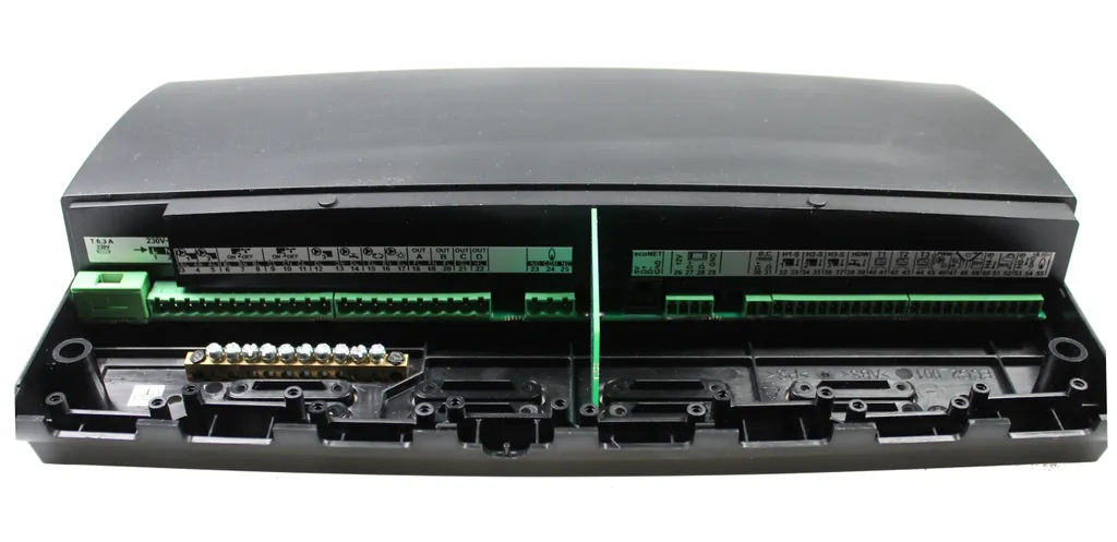 Régulateur thermique ecoMAX 920 I2 pour piloter 2 circuits de mélange