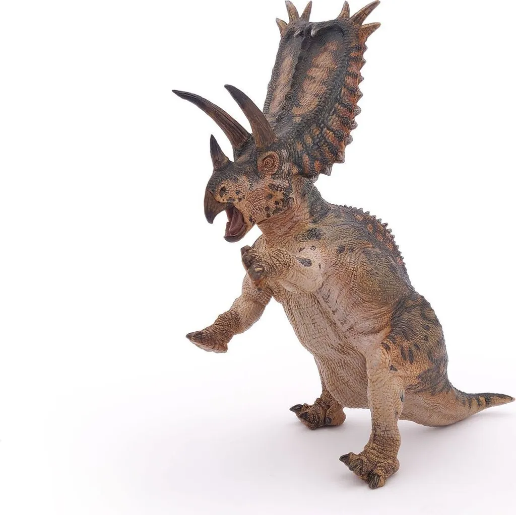 Pentaceratops détaillé avec collerette ornée pour décor de vitrine
