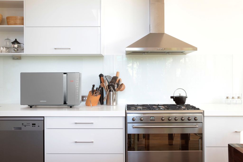 MEDION Freistehend, 3-in-1 Mikrowelle mit Grill und Produktbild 9