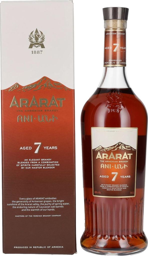 Ararat 7 Years Old 40% Vol. 0,7l in Geschenkbox Produktbild 