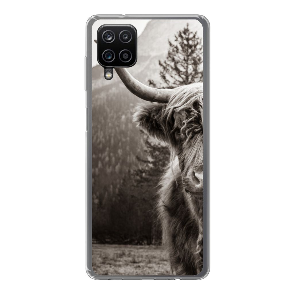 MuchoWow Handyhülle Schutzhülle Hülle für Samsung Galaxy A12 Scottish Highlander - Stier - Schwarz - Weiß Silikon Softcase Handy Hülle - Bild