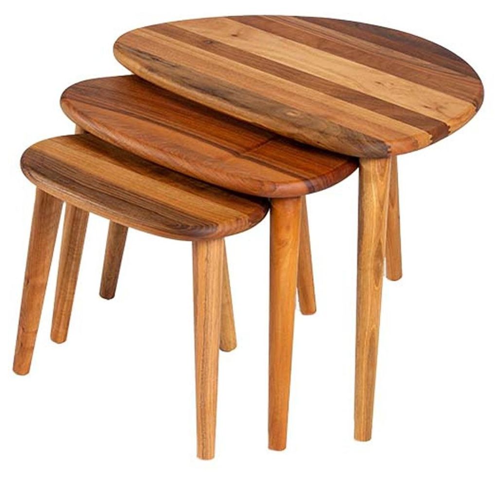 Elegantes Tisch Set mit Couchtisch und Beistelltischen aus Holz