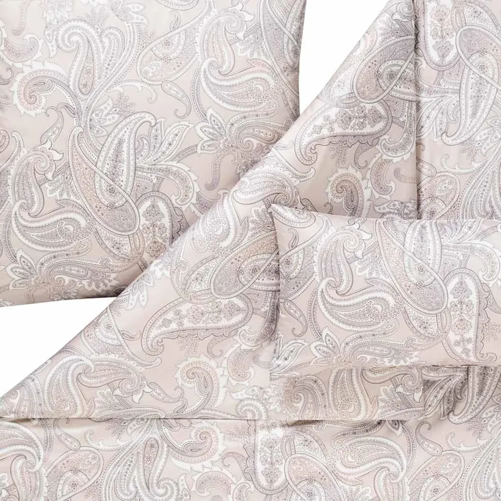 Linge de lit Birgit ESTELLA pour une chambre parentale chic et cosy