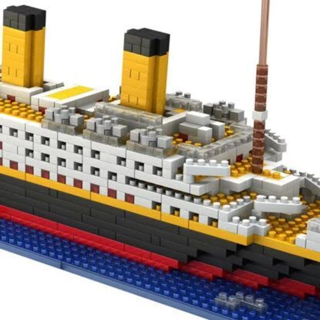 Bausatz für den Zusammenbau der Titanic, Bausteine Produktbild 4