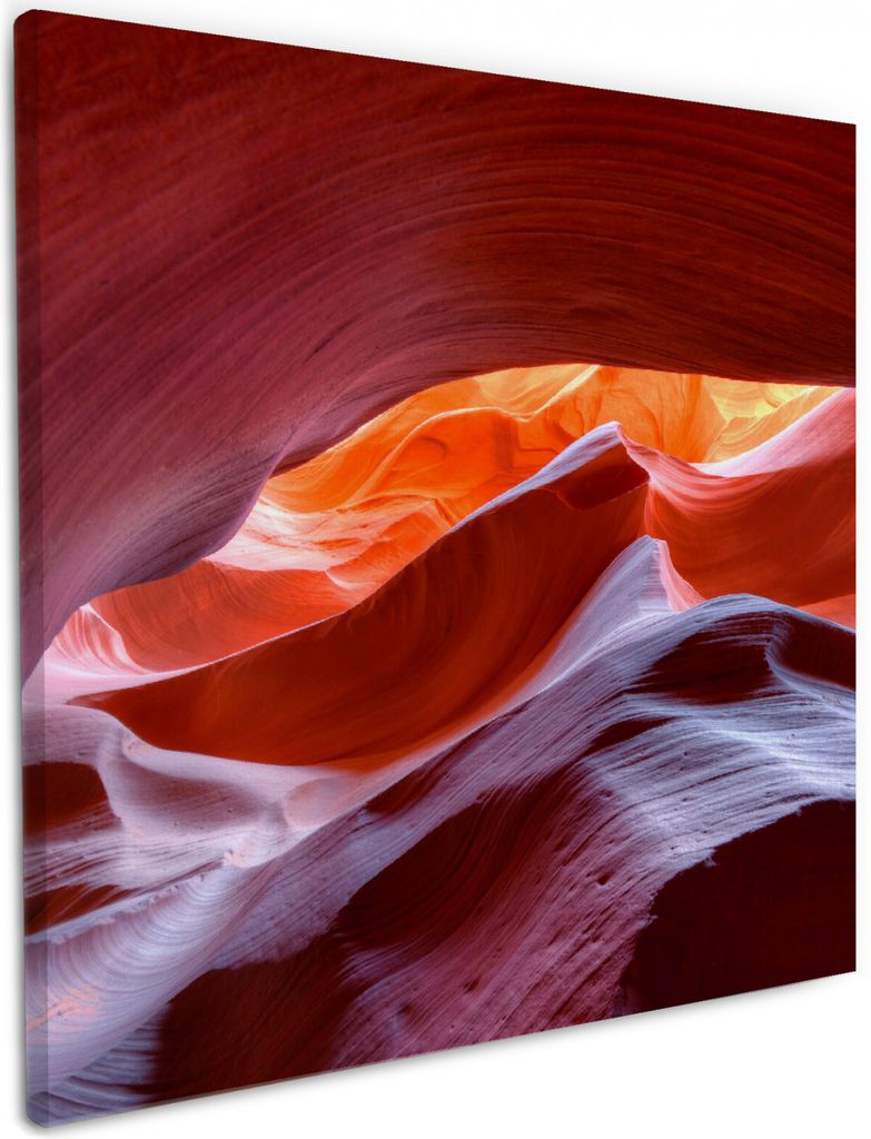Wallario Premium Leinwandbild Antelop Canyon USA Kalksandsteingebirge in leuchtenden Farben in Größe 50 x 50 cm