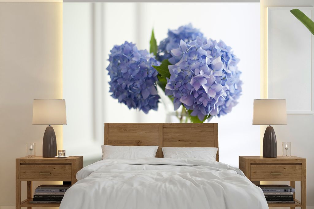 MuchoWow Fototapete für Wohnzimmer oder Schlafzimmer Wandtapete Vinyl Motivtapete Blaue Hortensien in Vase - 220x220 cm - Tapeten