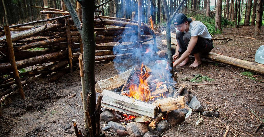 mydays Bushcraft Kurs Raum Luckenwalde; Erlebnis verschenken oder selbst erleben; Gutschein für 1 Person(en)