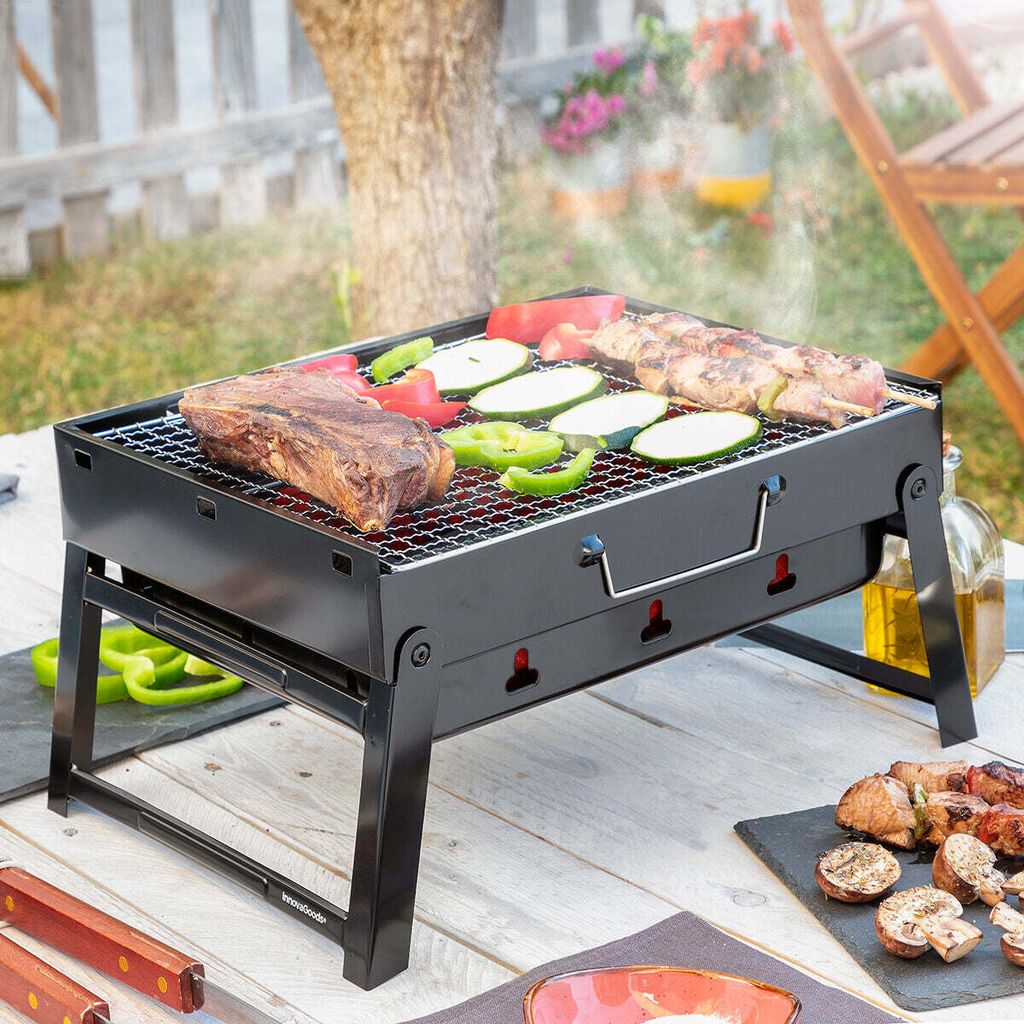 Skladací prenosný gril na použitie s dreveným uhlím BearBQ Obrázok produktu 